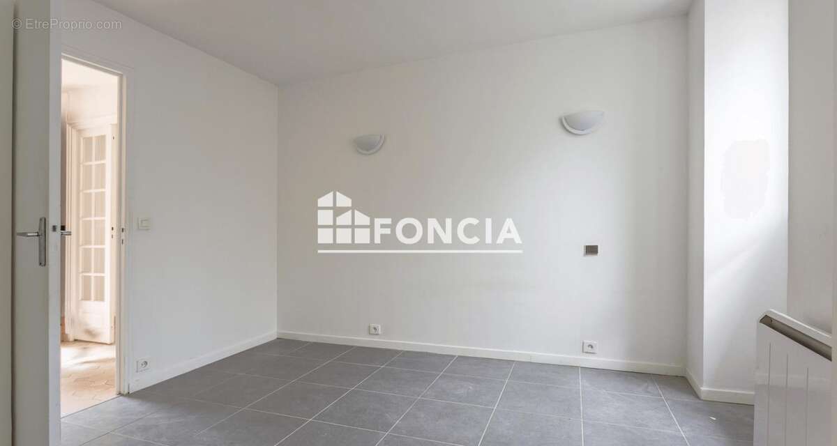 Appartement à BAGNEUX