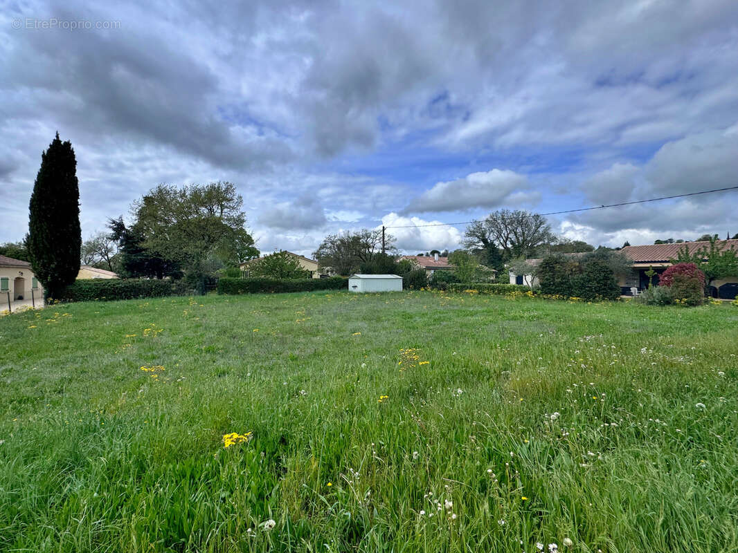 Maison à MONTBOUCHER-SUR-JABRON