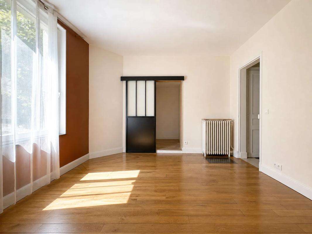 Maison de 5 pièces de 147 m² à Gien - photo 6