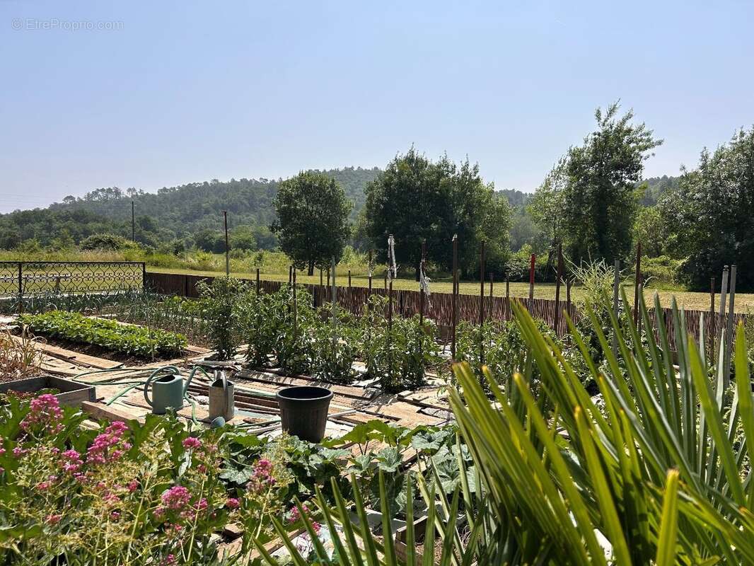 Maison à GOUDARGUES