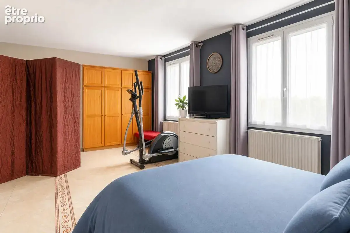 Maison de 7 pièces de 153 m2 en vente à Lille - photo 9