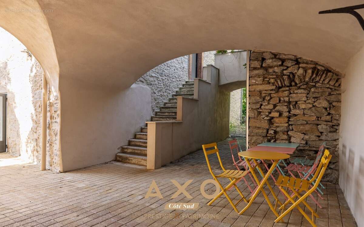 Maison à SAINT-AMBROIX