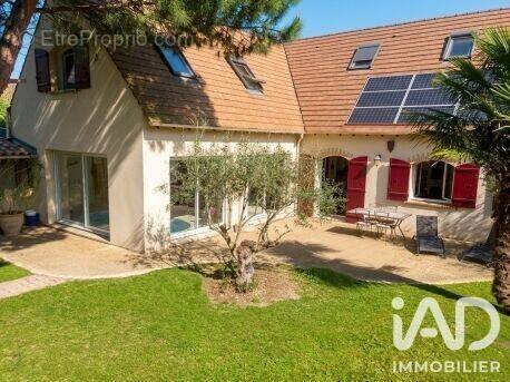 Photo 1 - Maison à TOURNAN-EN-BRIE