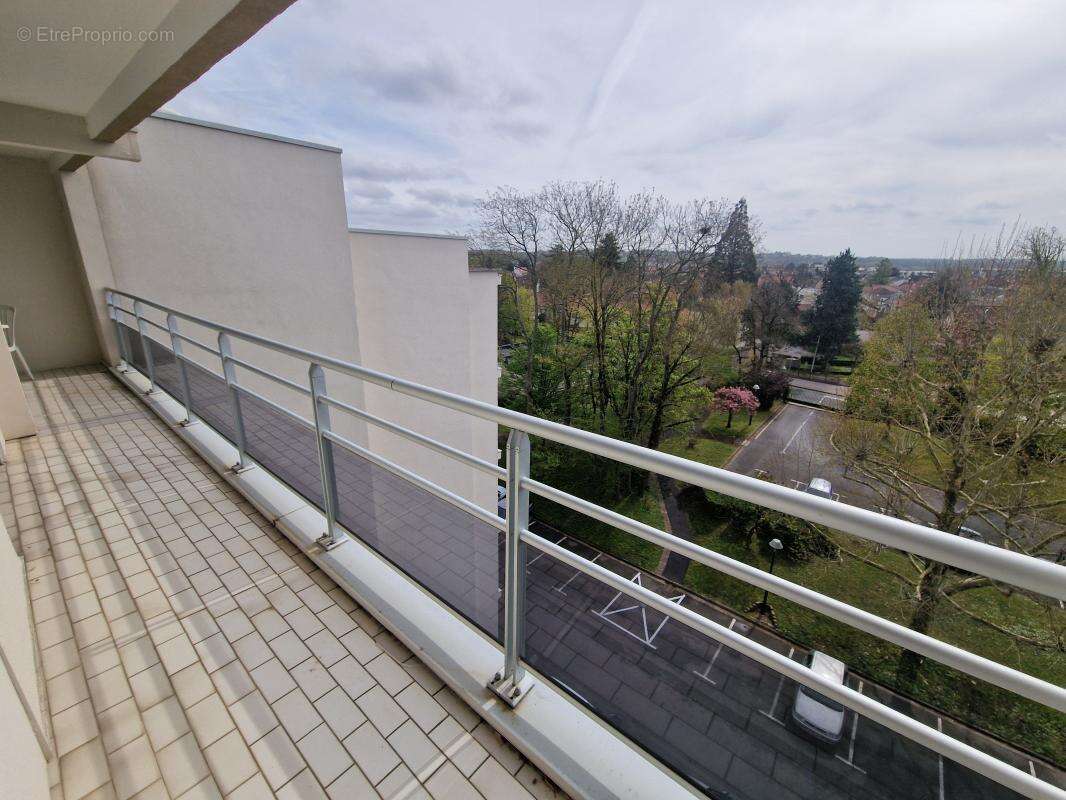 Appartement à VAIRES-SUR-MARNE