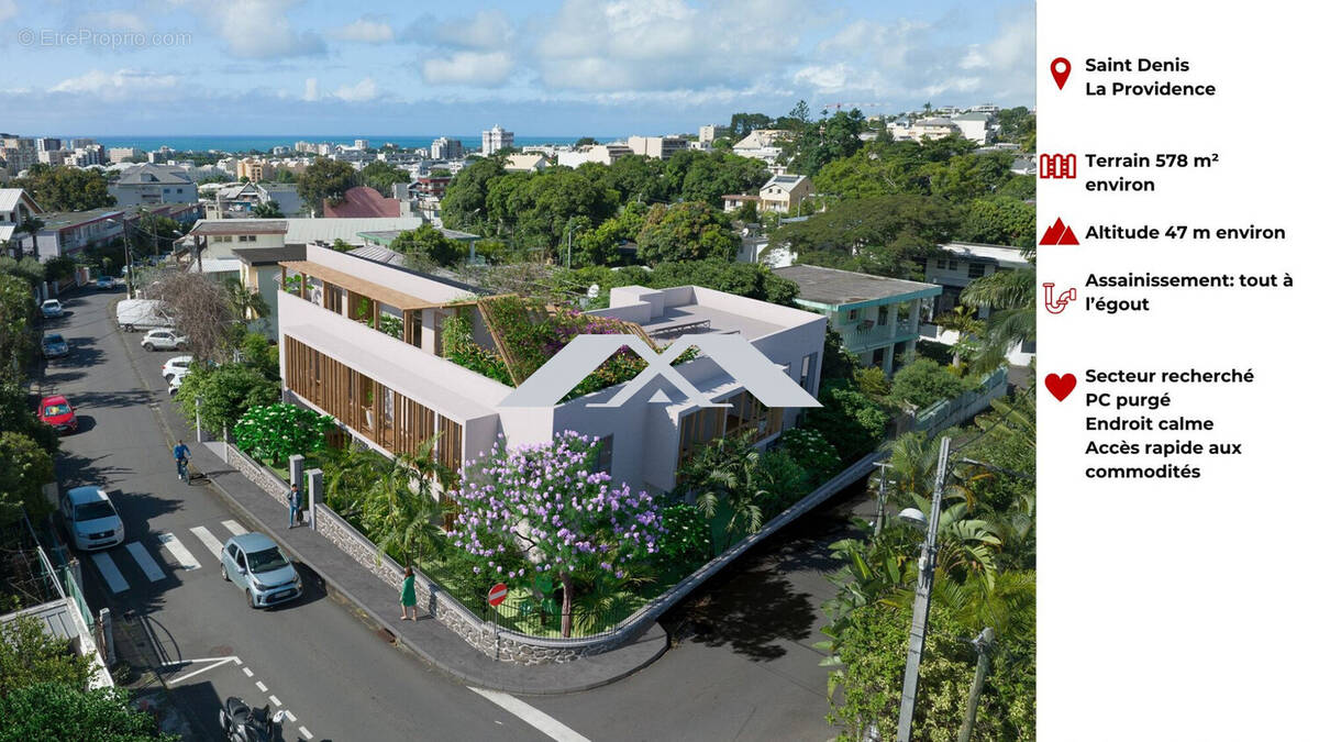 Terrain à SAINT-DENIS