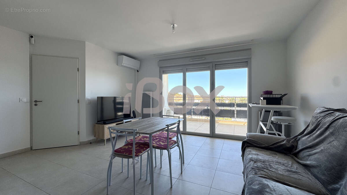 Appartement à HYERES