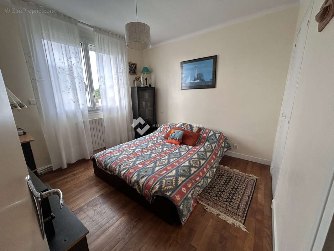 Maison 94 m² à Yffiniac  - photo 9