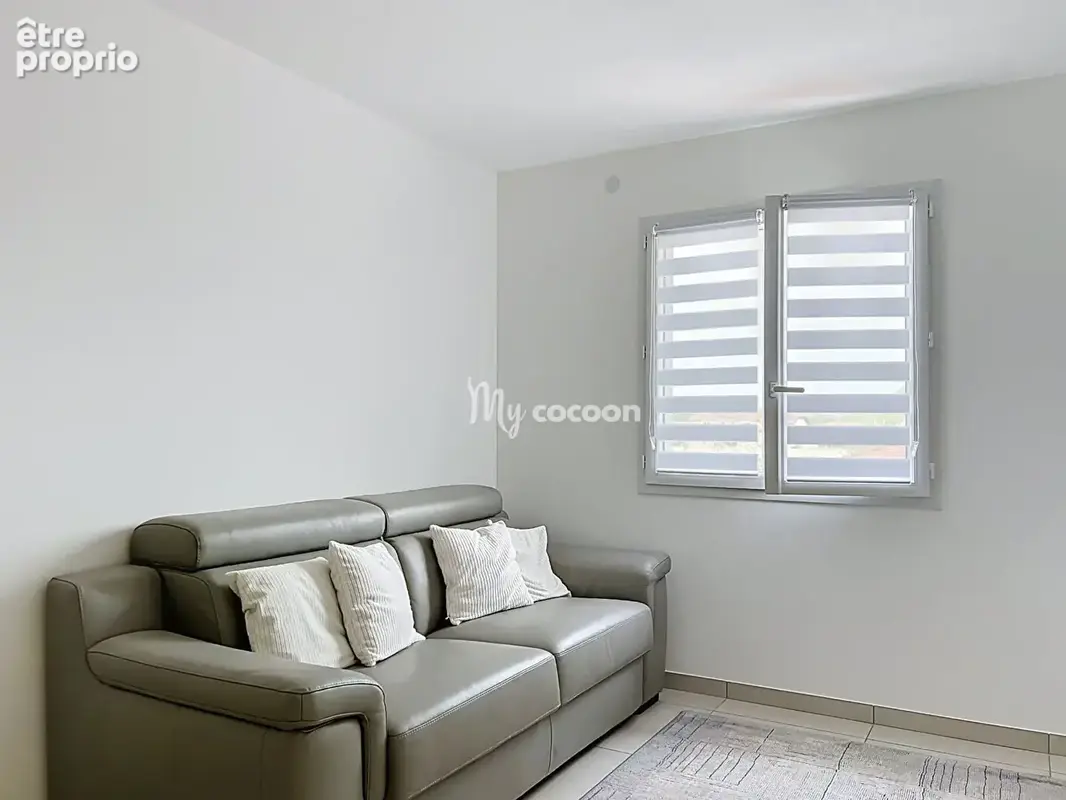 Maison  - T5 - 113 m² - photo 11