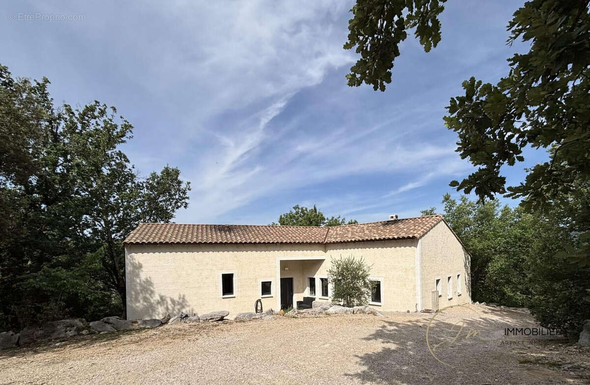 Maison à LAROQUE