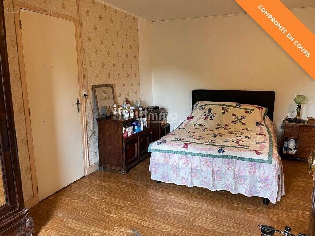 Maison à LONGUEVILLE