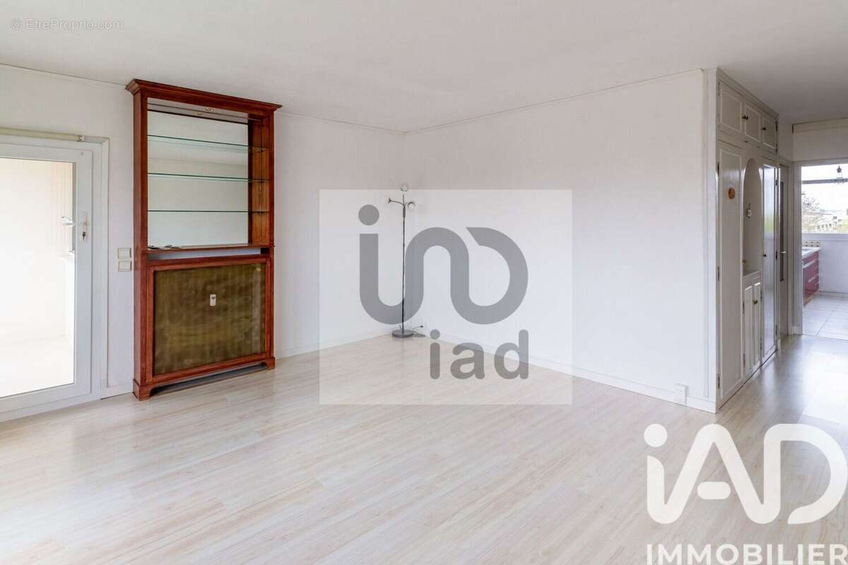 Photo 2 - Appartement à LE PECQ