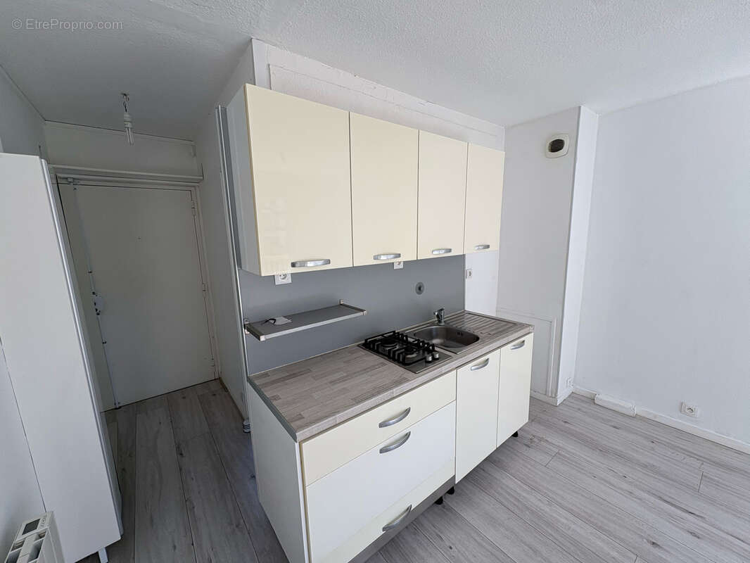 Appartement à HYERES