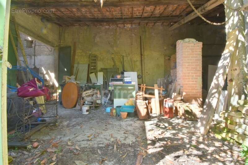 Terrain à SAINT-CHRISTOL-LES-ALES