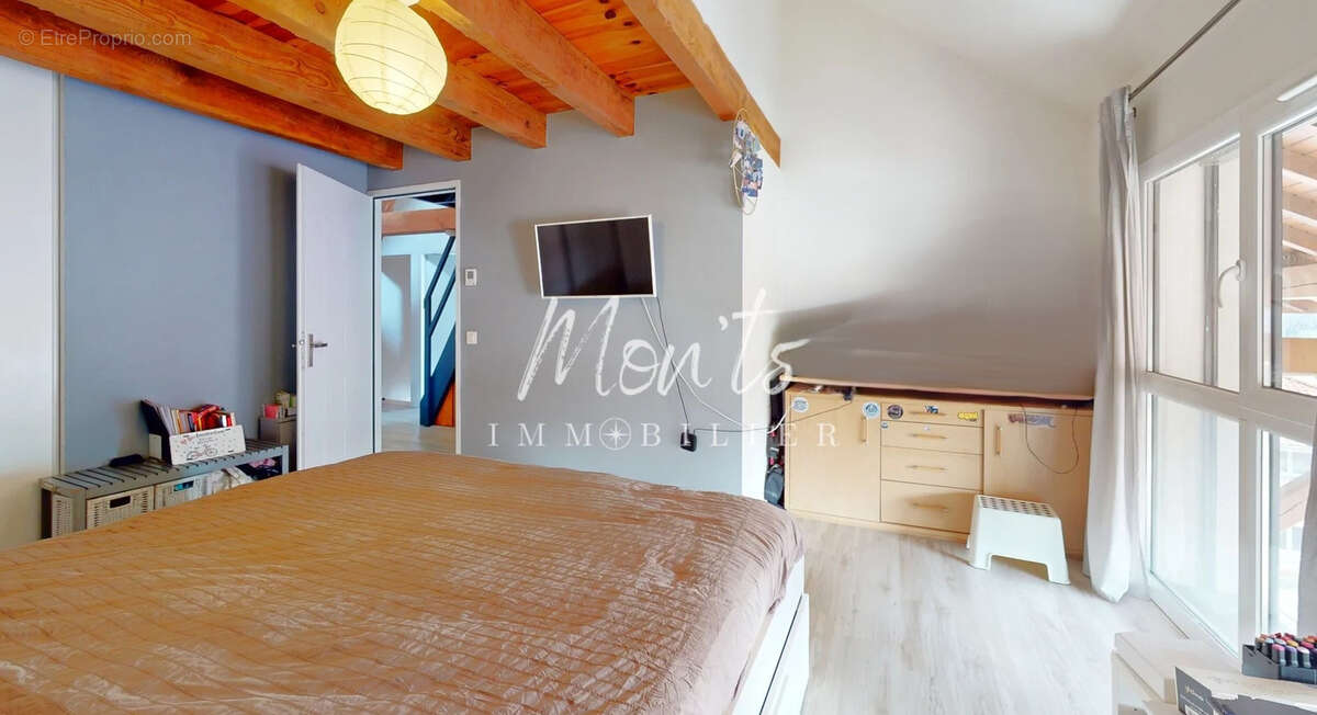 Appartement à CHEVRIER