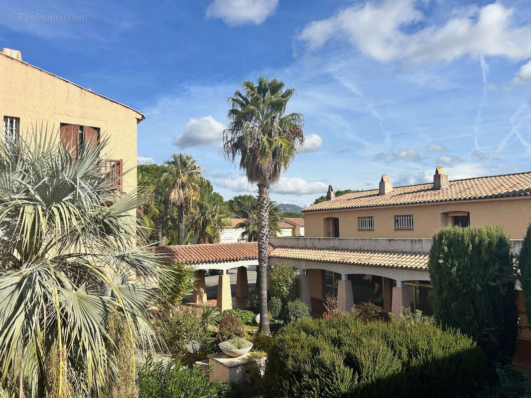 Appartement à FREJUS