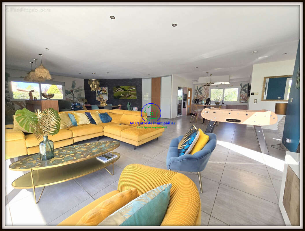 Maison 191 m² à Foulayronnes  - photo 4