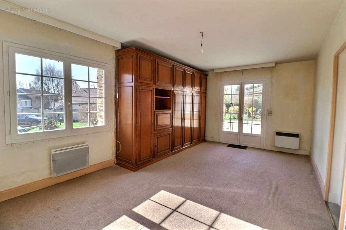 Maison à MONTFORT-L'AMAURY