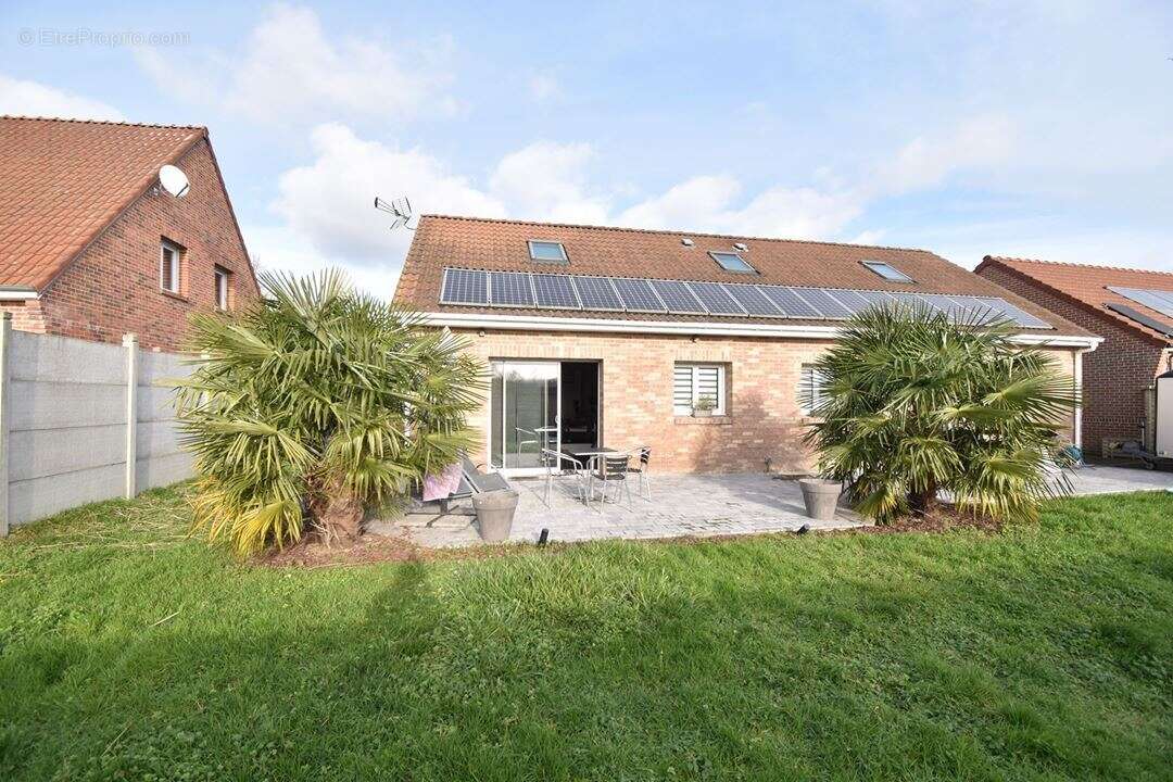 Maison à MONTIGNY-EN-OSTREVENT