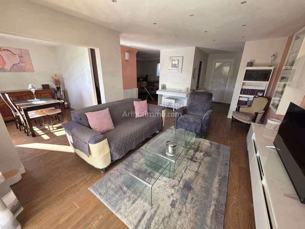 Maison à DRAGUIGNAN