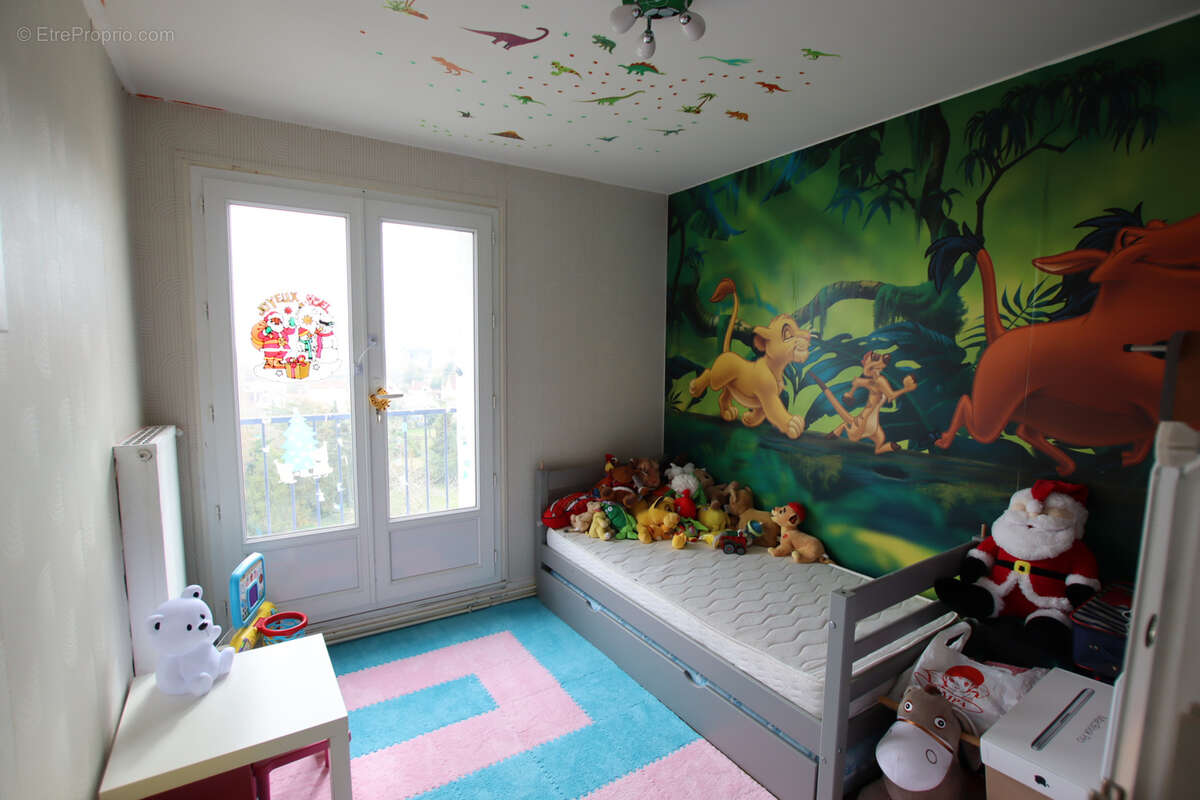 Appartement à LUCE