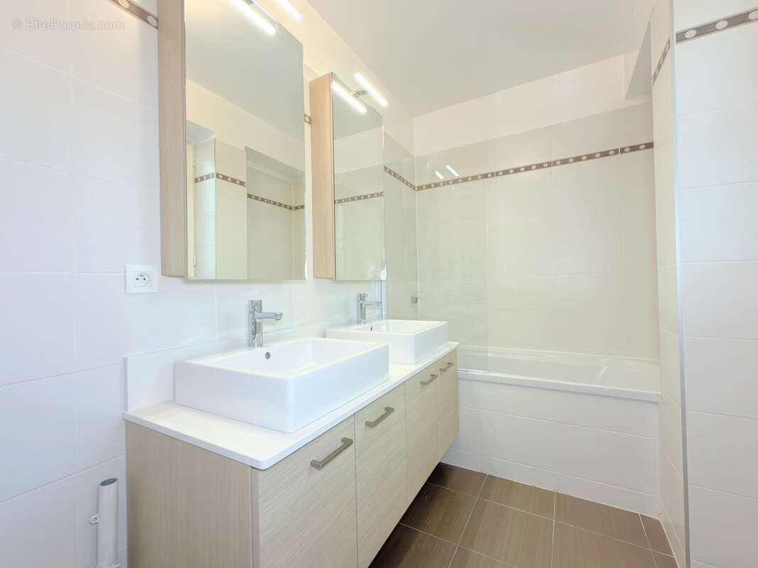 Appartement à GARCHES