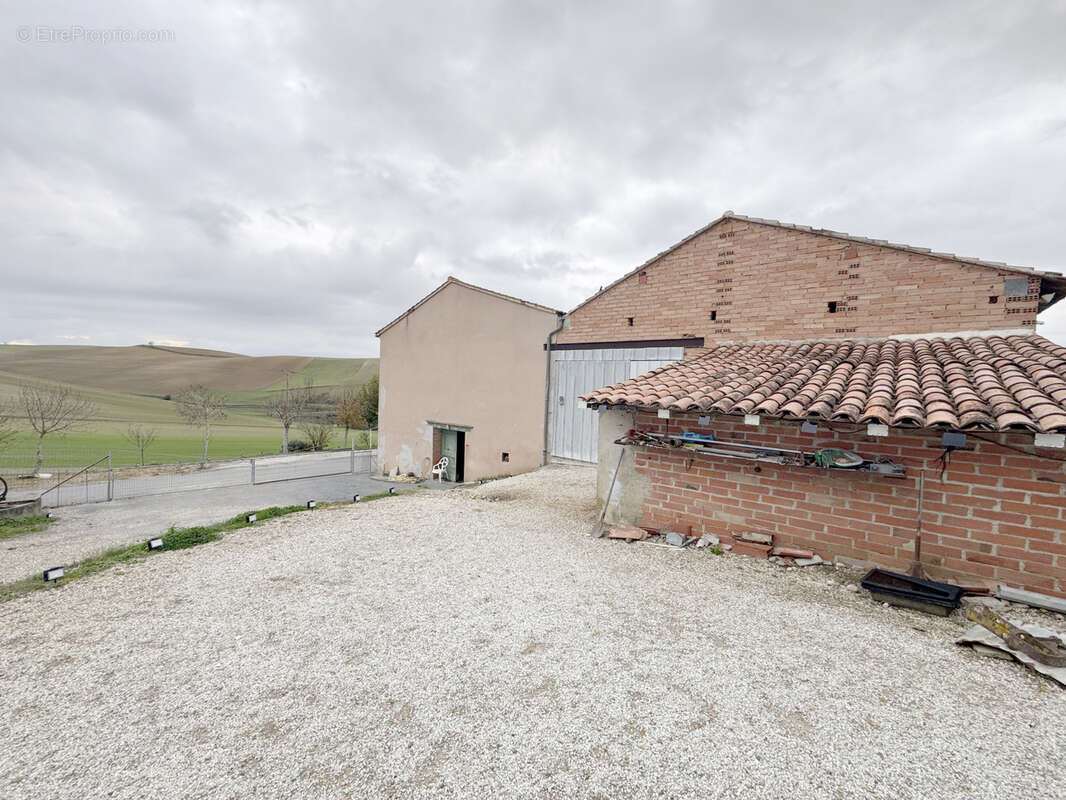 Maison à PUYLAURENS