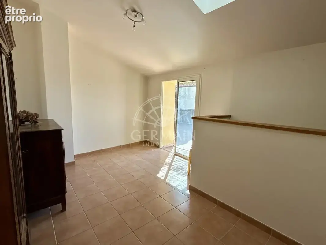 Mazan, Maison de village de type 5 avec 2 terrasses et 2 garages. - photo 26