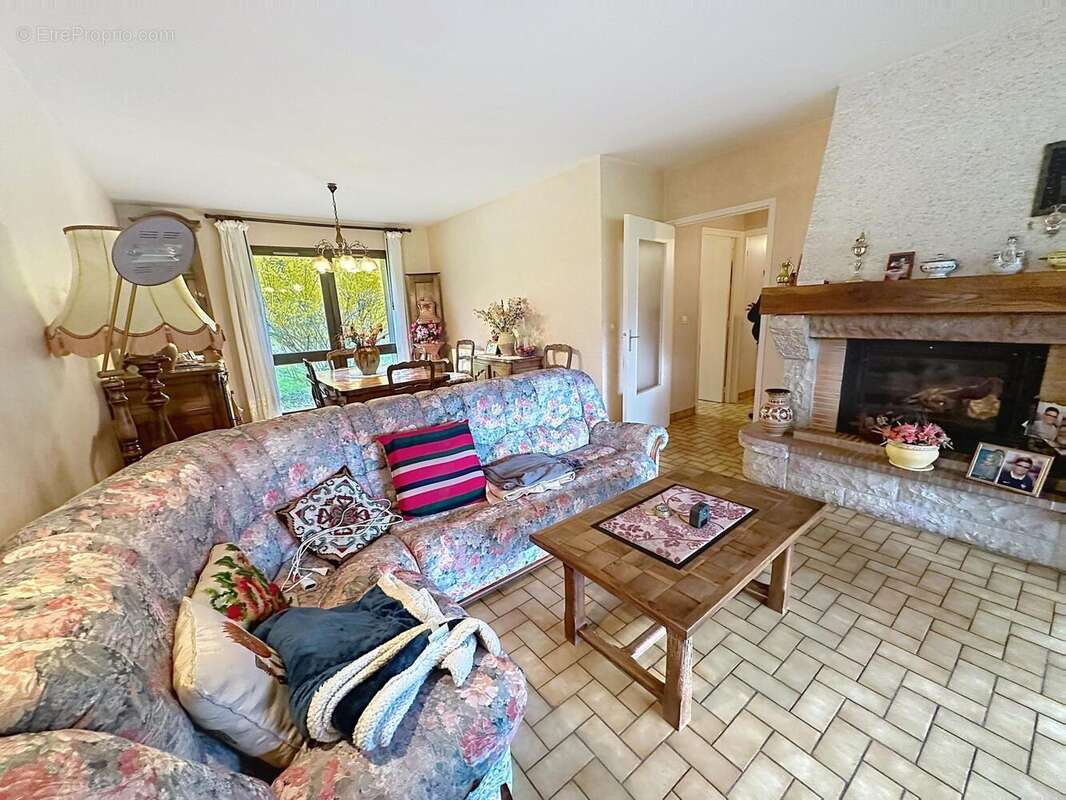 Photo 2 - Maison à CAHORS