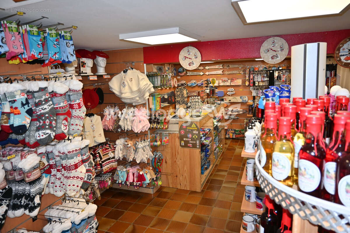 Commerce à BAGNERES-DE-LUCHON