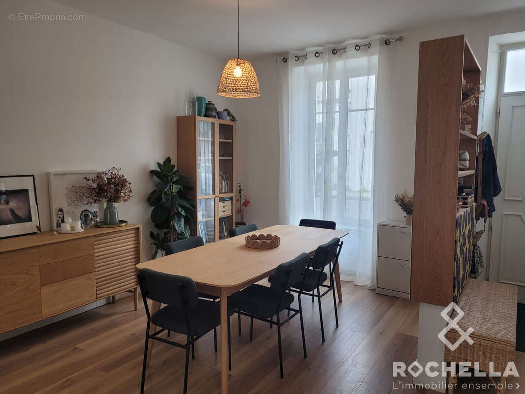 Maison 114 m² à Saint-Jean-D'angely  - photo 5