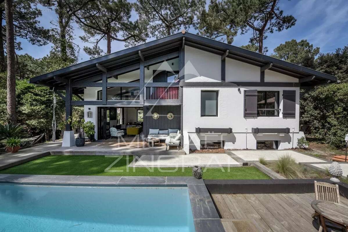 Maison à LE BOUSCAT