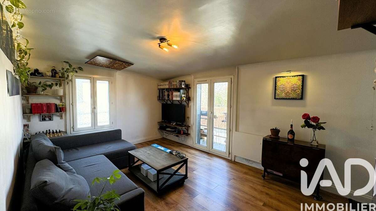 Photo 3 - Appartement à VITRY-SUR-SEINE