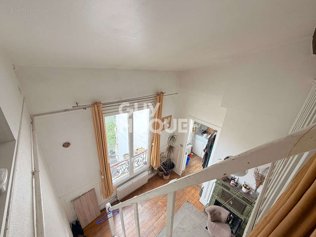 Appartement à PARIS-20E