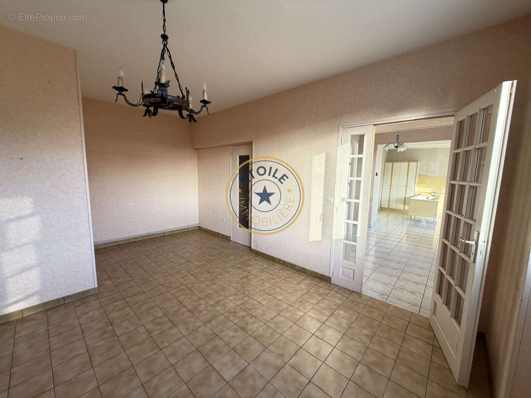 Maison à LA FLECHE