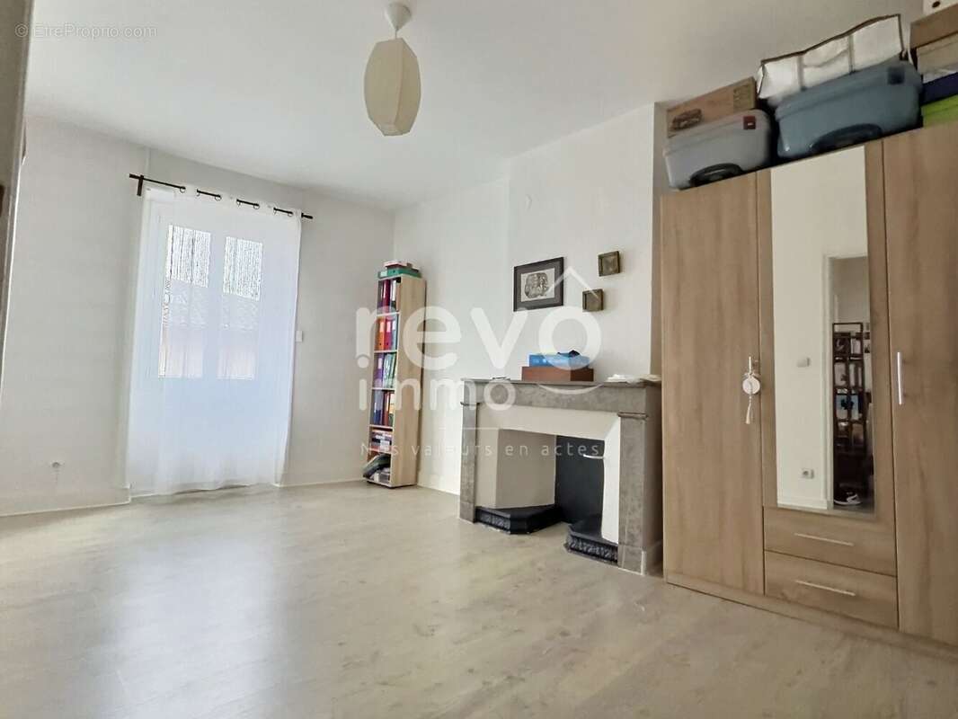Appartement à AMBERIEUX-EN-DOMBES