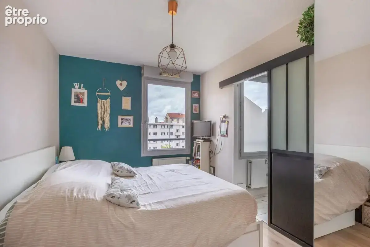 Appartement de 4 pièces de 86 m² avec garage à Villeurbanne - photo 7