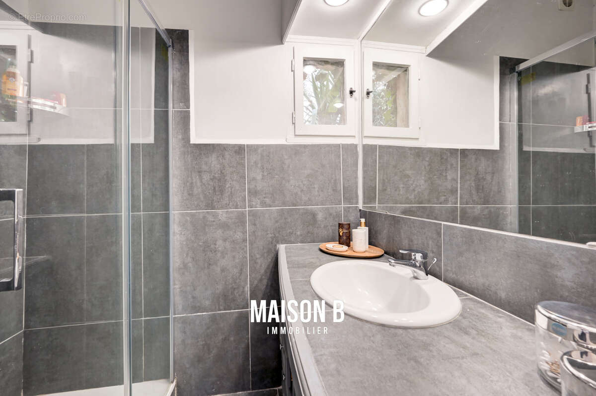 Maison à MARSEILLE-9E
