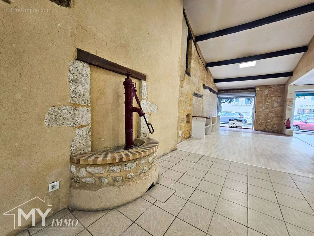 Commerce à SAINTE-FOY-LA-GRANDE