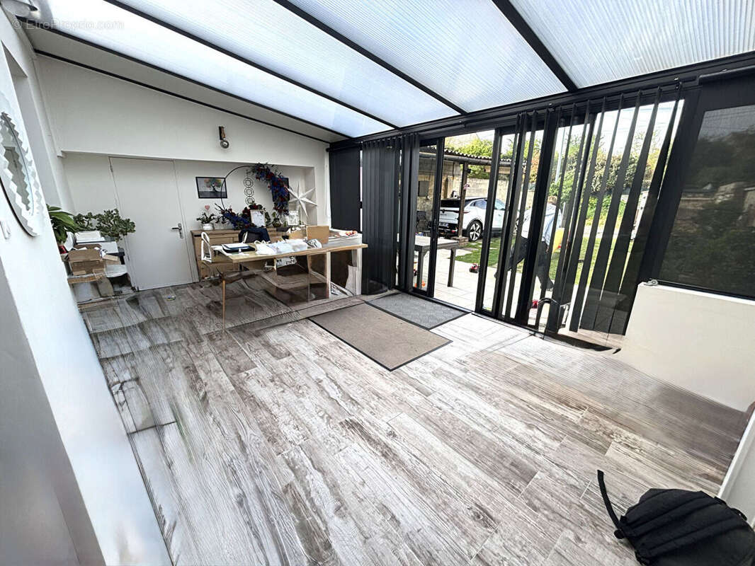 Maison à ULLY-SAINT-GEORGES