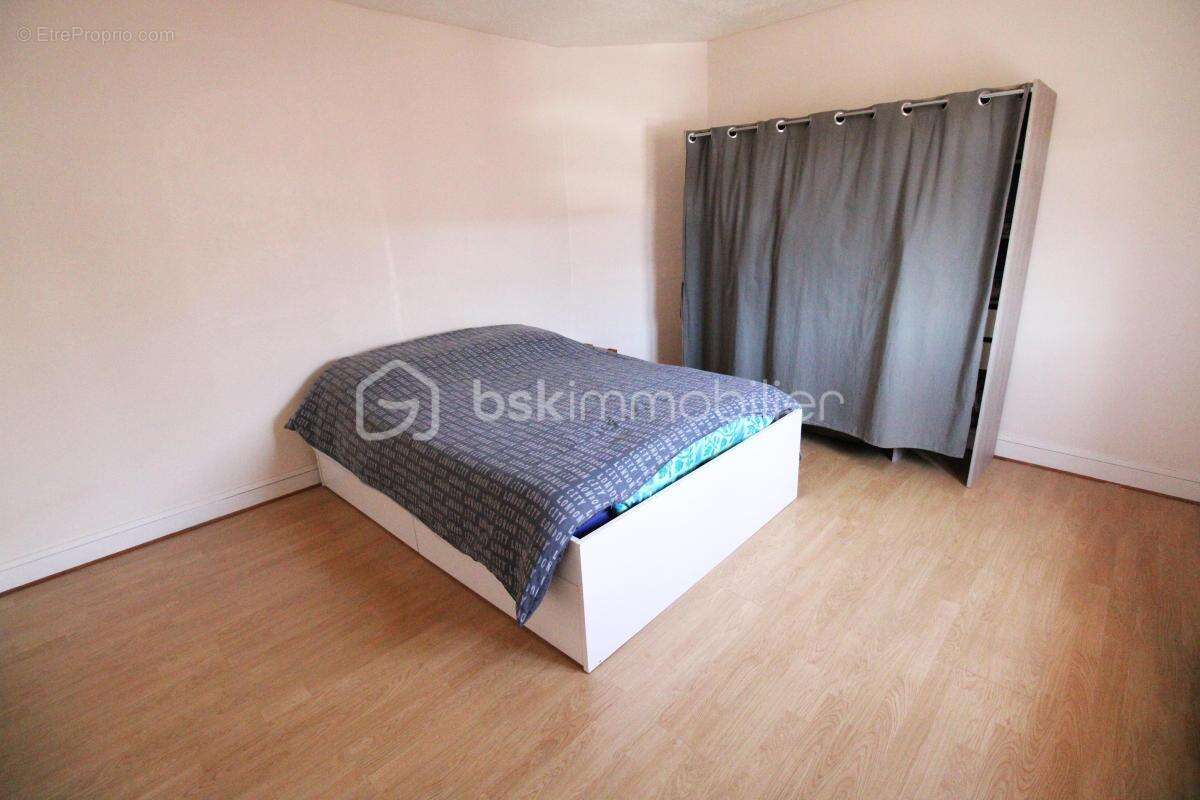 Maison à MONTEREAU-FAULT-YONNE