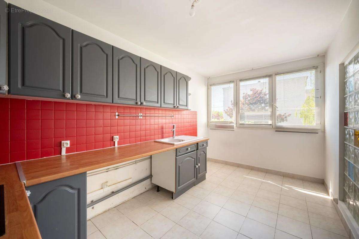 Appartement à RUEIL-MALMAISON