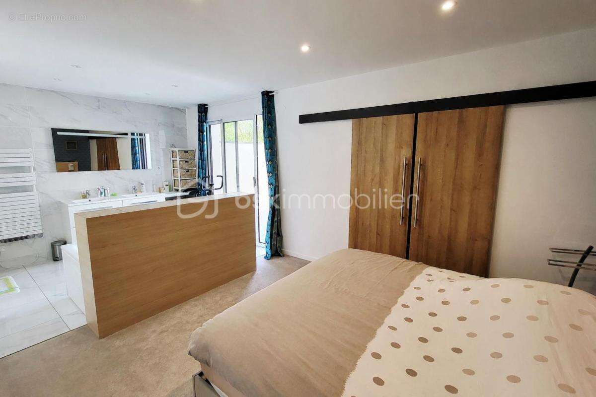 Maison à WARMERIVILLE