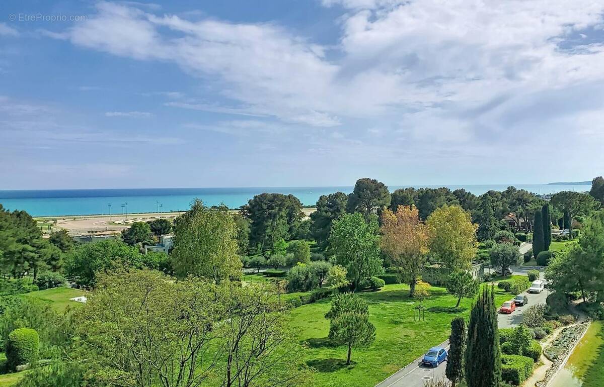 Appartement à CAGNES-SUR-MER