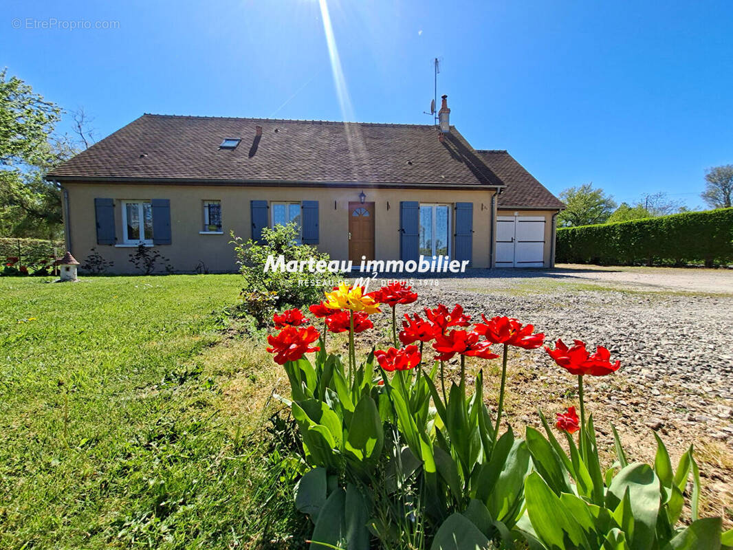 Maison à SOUDAY