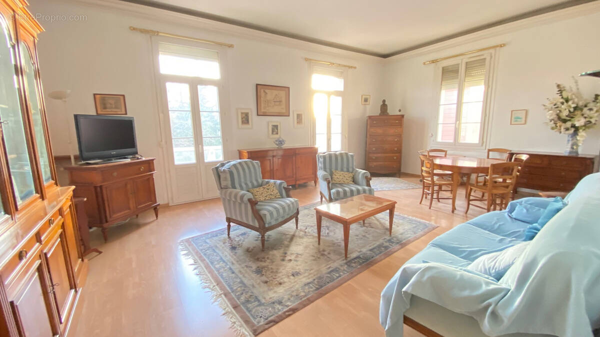 Appartement à SAINT-RAPHAEL