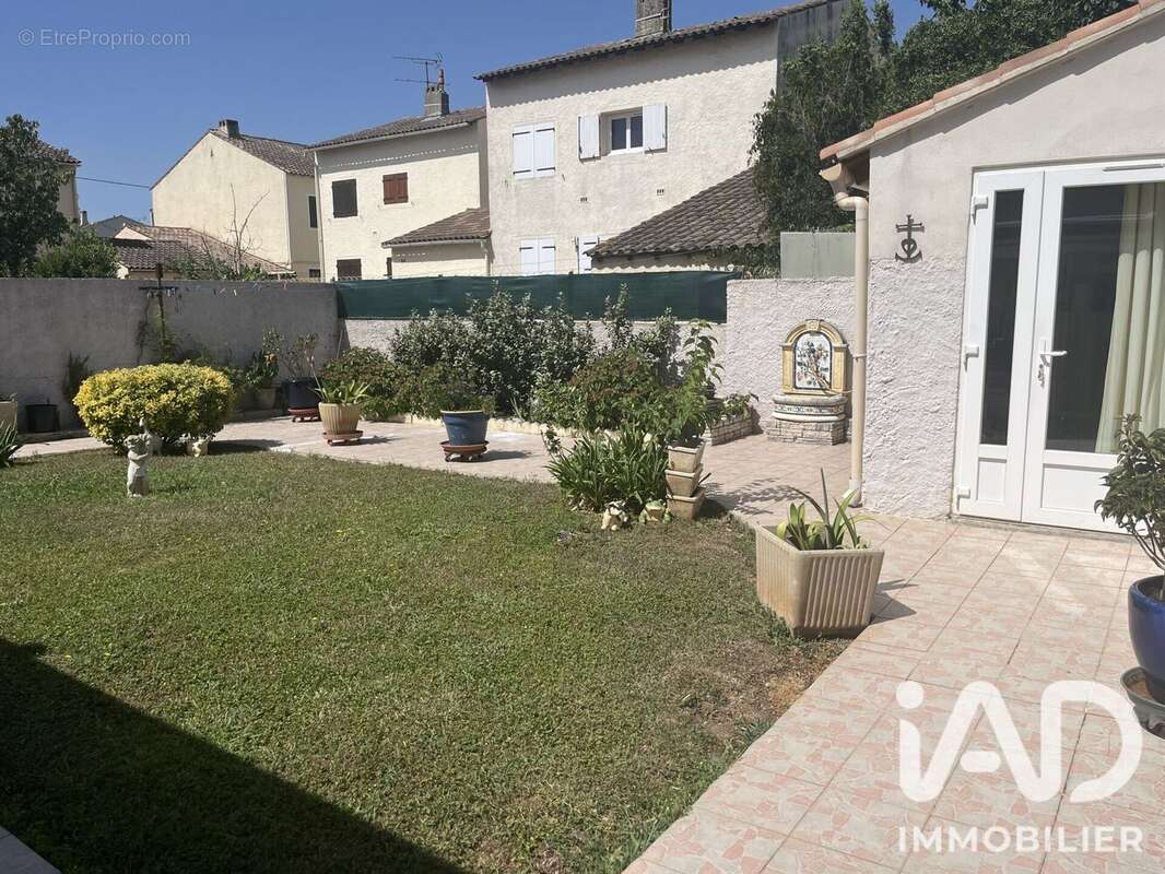 Photo 4 - Maison à ARLES