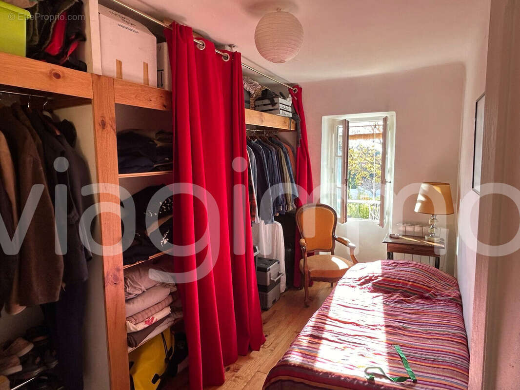 Appartement à MARSEILLE-12E
