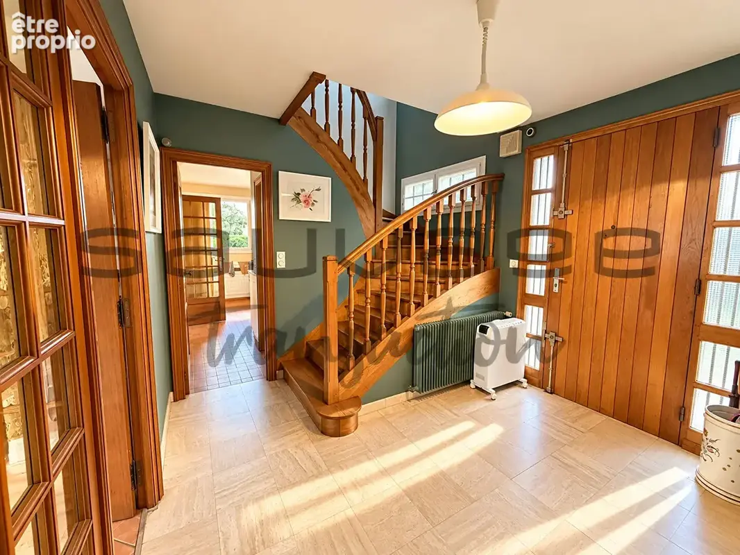Maison 8 pièces 190 m² à vendre à Bonsecours (76240) - photo 2