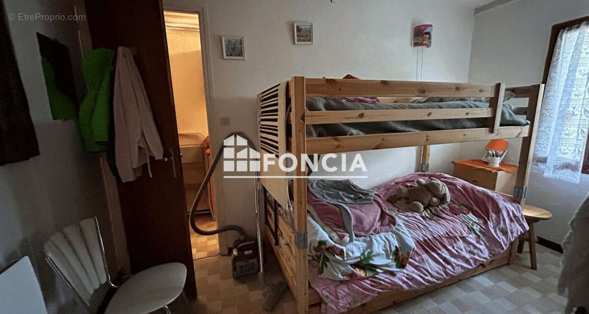 Appartement à SAINT-ETIENNE-DE-TINEE