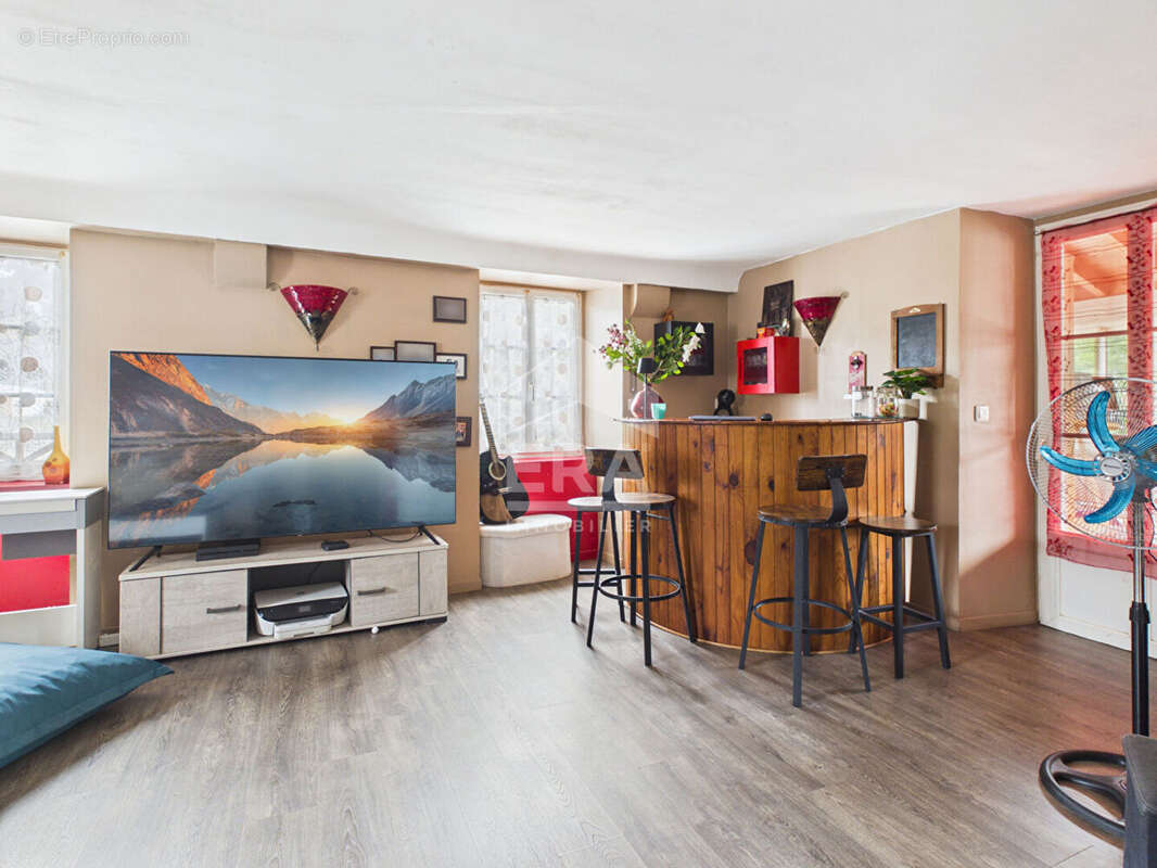Hasparren -  Vente Maison  -  Beaux volumes - photo 2